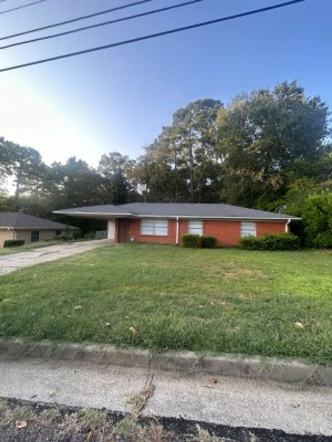 property at 301 Margo St
