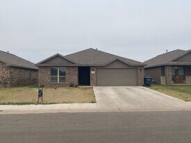 7216 24th St in Lubbock, TX - Building Photo