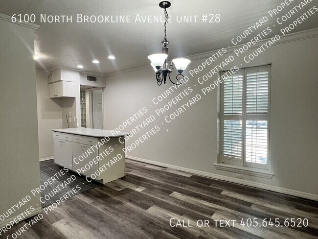 6100 N Brookline Ave in Oklahoma City, OK - Building Photo - Building Photo