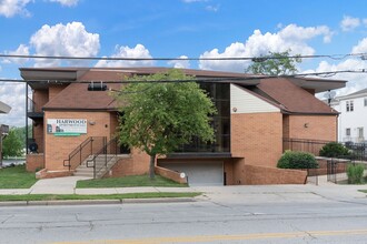 Harwood Apartments in Milwaukee, WI - Foto de edificio - Interior Photo