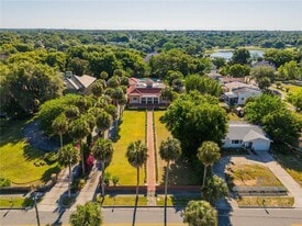 533 S Center St in Eustis, FL - Building Photo