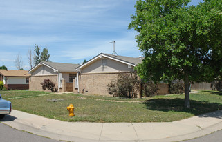 16493-16499 E 13th Pl Apartments