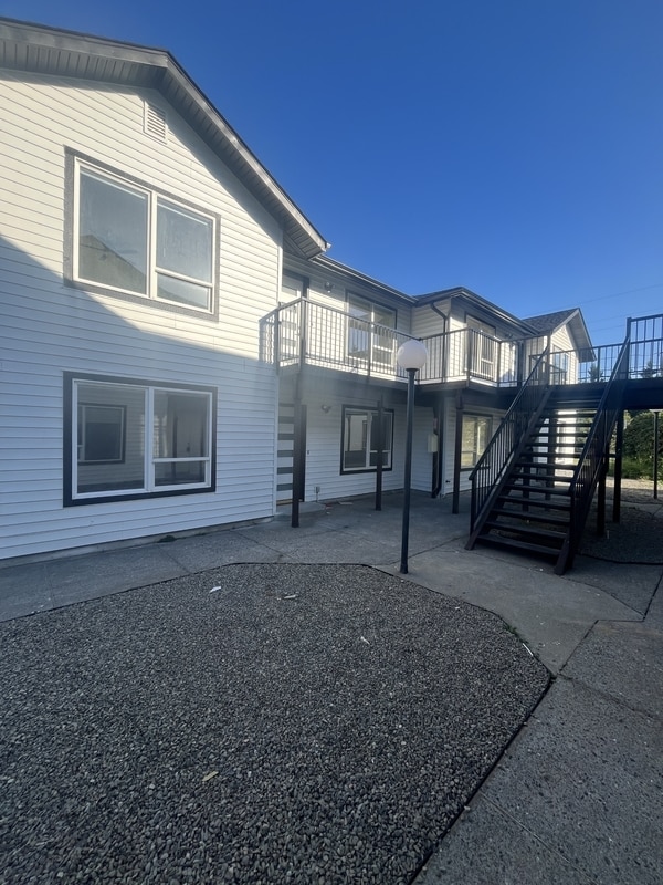 590 Front St in Sumas, WA - Building Photo - Building Photo