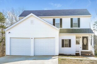 1014 Alford Ct in Lithonia, GA - Building Photo