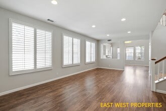 2945 Schwendeman Ave in Tustin, CA - Building Photo - Building Photo