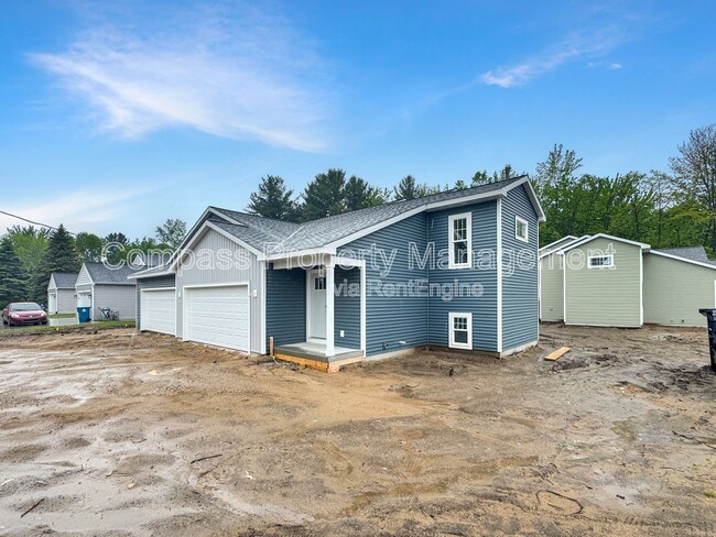property at 18785 174th Ave