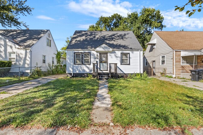 property at 19640 W Chicago