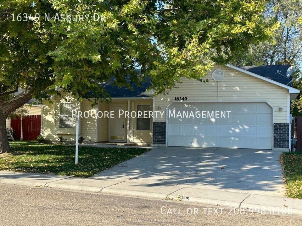 16349 N Asbury Dr in Nampa, ID - Building Photo