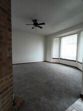 9720 Railroad in Midwest City, OK - Building Photo - Building Photo