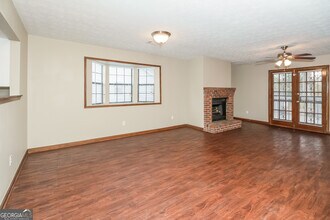 5297 Brentwood Rd in Atlanta, GA - Building Photo - Building Photo