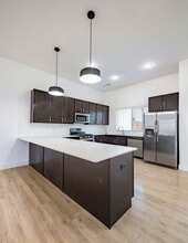 Parkside Row in Bentonville, AR - Foto de edificio - Building Photo