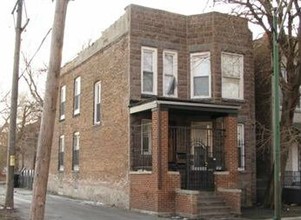 6300 S Eberhart Ave in Chicago, IL - Building Photo - Building Photo