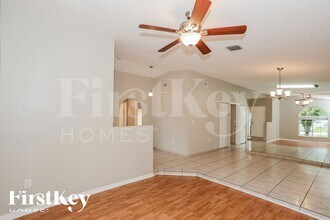 15565 SW 138th Ave in Miami, FL - Building Photo - Building Photo