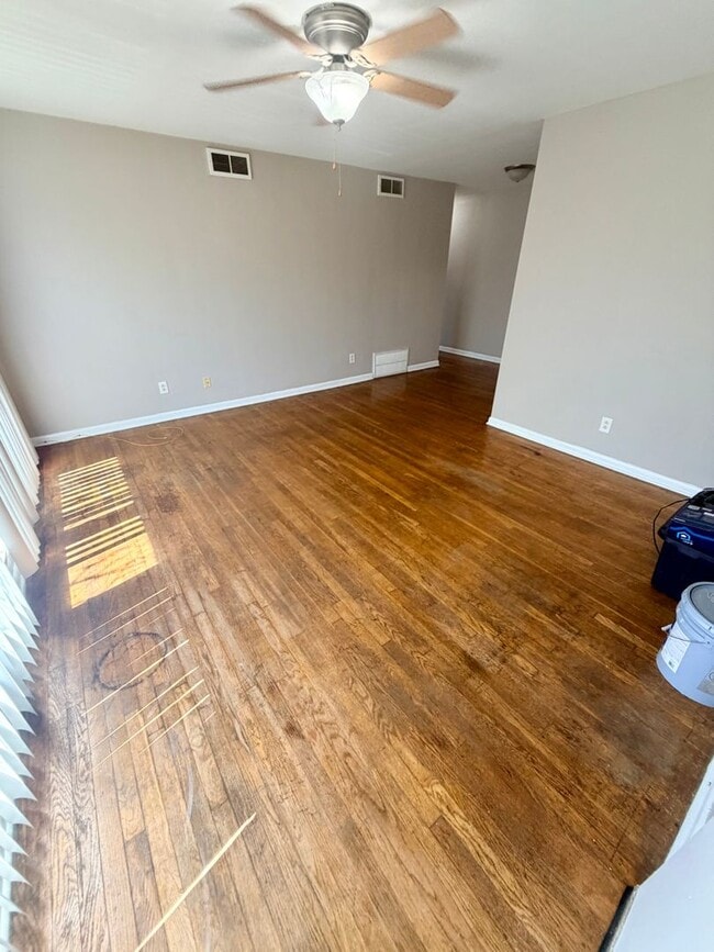 1568 Alexandria Dr in Lexington, KY - Building Photo - Building Photo