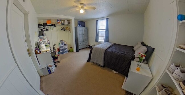 512 Bluemont Ave in Manhattan, KS - Building Photo - Building Photo