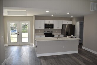 2140 Yalta Terrace in North Port, FL - Building Photo - Building Photo