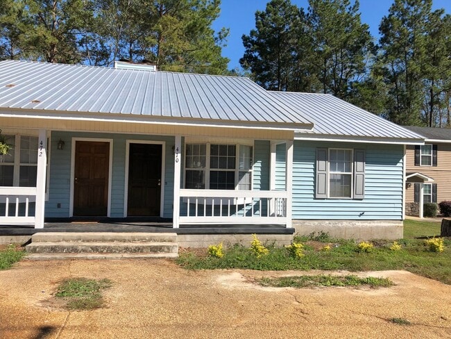 property at 470 20th St NE
