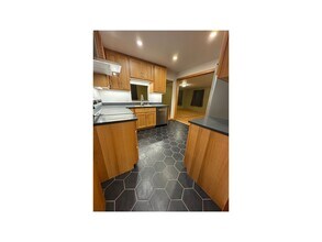 3921 Sycamore Ave in Madison, WI - Building Photo - Building Photo