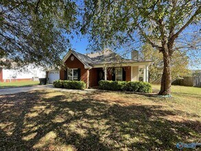 109 Tanner Ridge Cir in New Market, AL - Building Photo - Building Photo