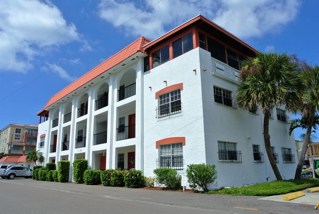 Costa Vista Apartments in Redington Beach, FL - Building Photo - Building Photo