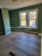 17 Dartmouth St in Skowhegan, ME - Building Photo - Building Photo