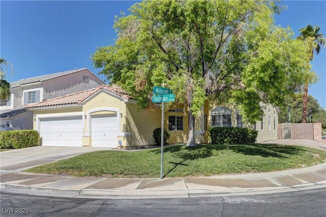 7456 Oatman Ln in Las Vegas, NV - Building Photo - Building Photo