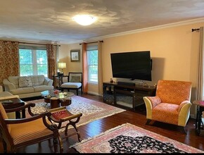 338 River Rd in Andover, MA - Foto de edificio - Building Photo
