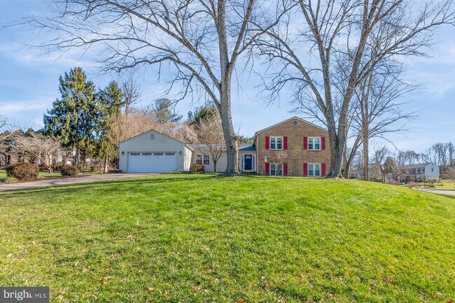 property at 9711 Cinnamon Creek Dr