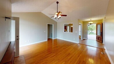 1517 Crestridge Dr in Maryville, TN - Building Photo - Building Photo