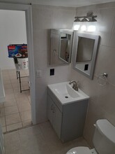 2735 W 66th St, Unit #12-23 in Hialeah, FL - Building Photo - Building Photo