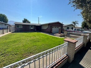 3739 N Golden Ave in San Bernardino, CA - Building Photo - Building Photo