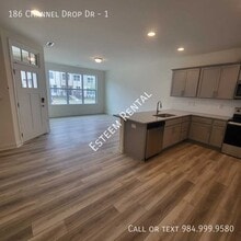 186 Channel Drop Dr in Clayton, NC - Building Photo - Building Photo