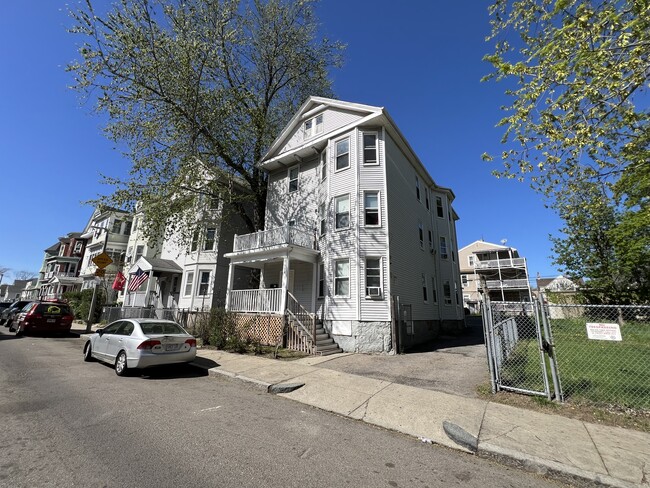 154 Stanwood St, Unit #3, Unit #3