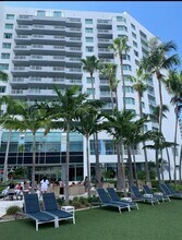 2670 E Sunrise Blvd in Fort Lauderdale, FL - Building Photo - Building Photo