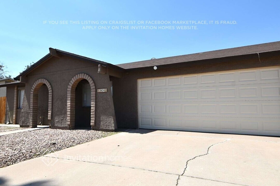3624 E Nisbet Rd in Phoenix, AZ - Building Photo