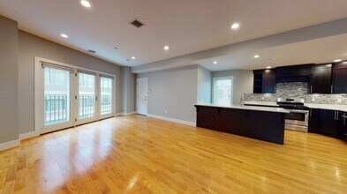 41 W 2nd St in Boston, MA - Building Photo - Building Photo