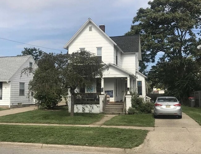 property at 1119 Albers St SW