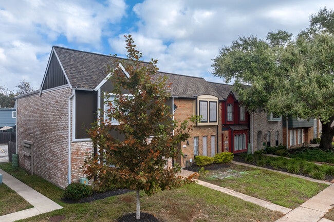 11002 Hammerly Blvd in Houston, TX - Building Photo - Building Photo