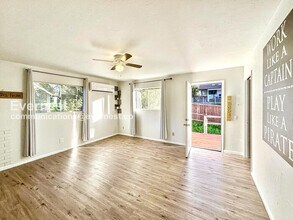 6489 Rainbow Heights Rd in Fallbrook, CA - Building Photo - Building Photo