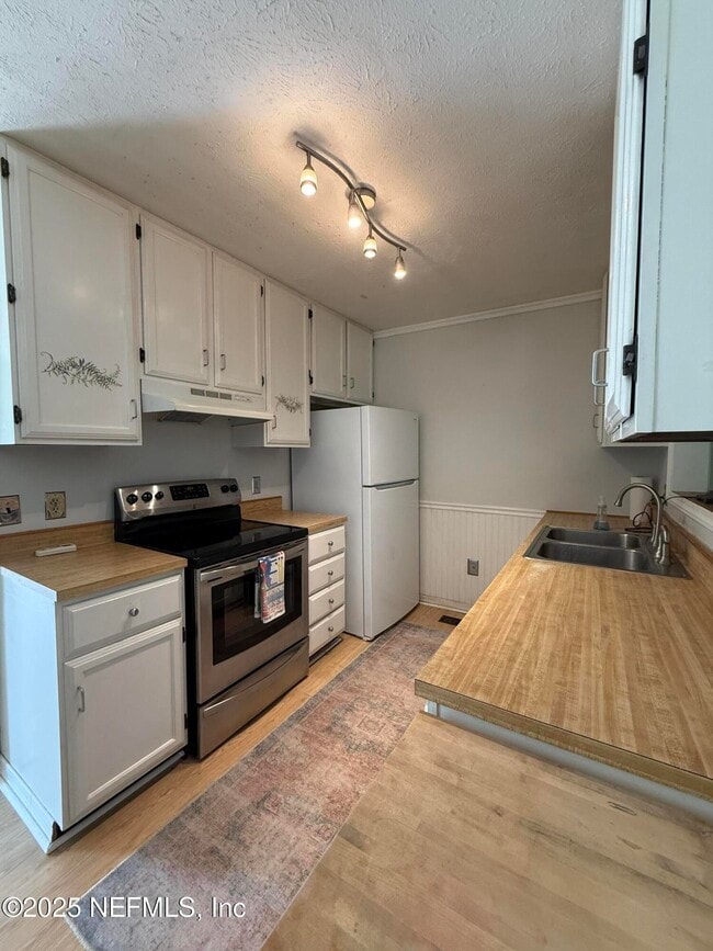 215 Argonaut Rd in St. Augustine, FL - Building Photo - Building Photo