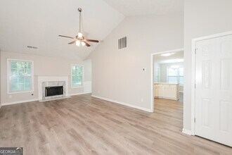 3075 Baymount Dr in Lawrenceville, GA - Building Photo - Building Photo