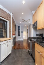 208 E 25th St in New York, NY - Building Photo - Building Photo