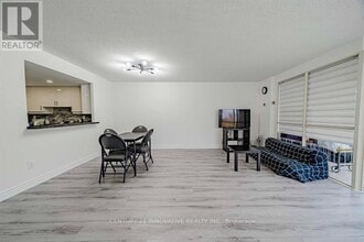 5 Weldrick Rd W in Richmond Hill, ON - Building Photo - Building Photo