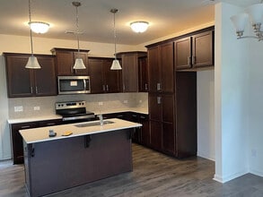 Room in House on Mariners Ct in Winston-Salem, NC - Building Photo - Building Photo