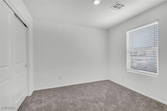 1907 Brio Vis St in Henderson, NV - Building Photo - Building Photo
