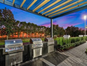 The Commons in Orlando, FL - Foto de edificio - Building Photo