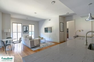 1414 Wood Hollow Dr in Houston, TX - Building Photo - Building Photo