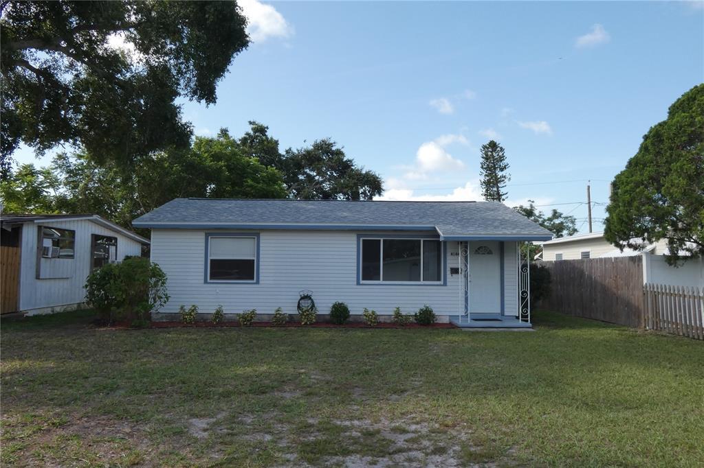 4144 11th Ave N in St. Petersburg, FL - Building Photo