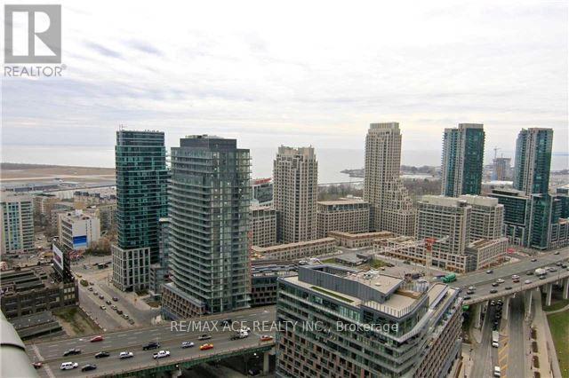 170-2170 Fort York Blvd in Toronto, ON - Building Photo