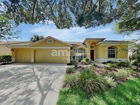 9303 Heritage Oak Ct in Tampa, FL - Building Photo